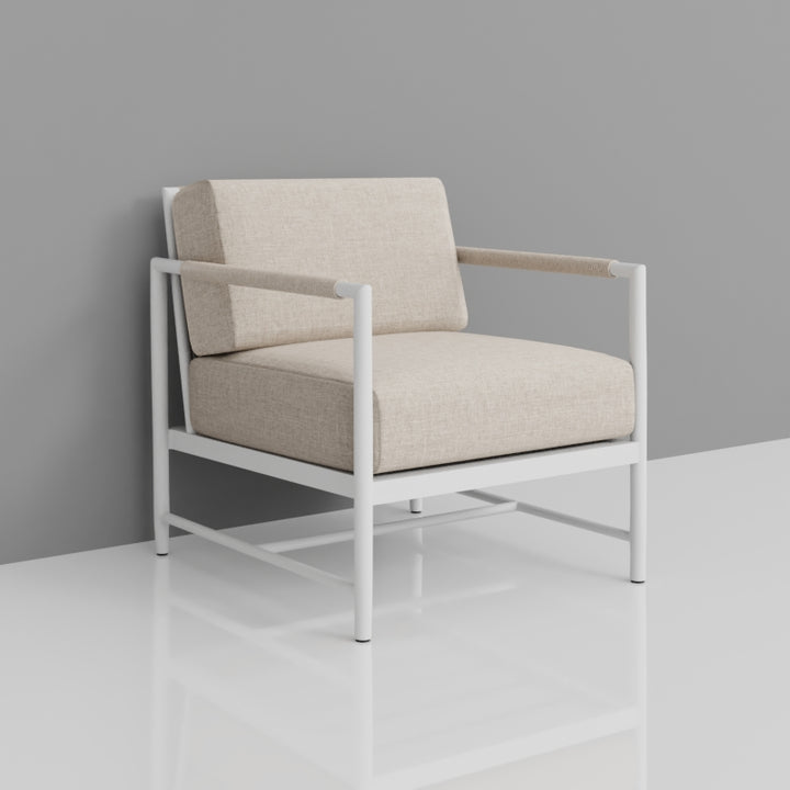 Sabbia Club Chair in Dupione Celeste, No Welt