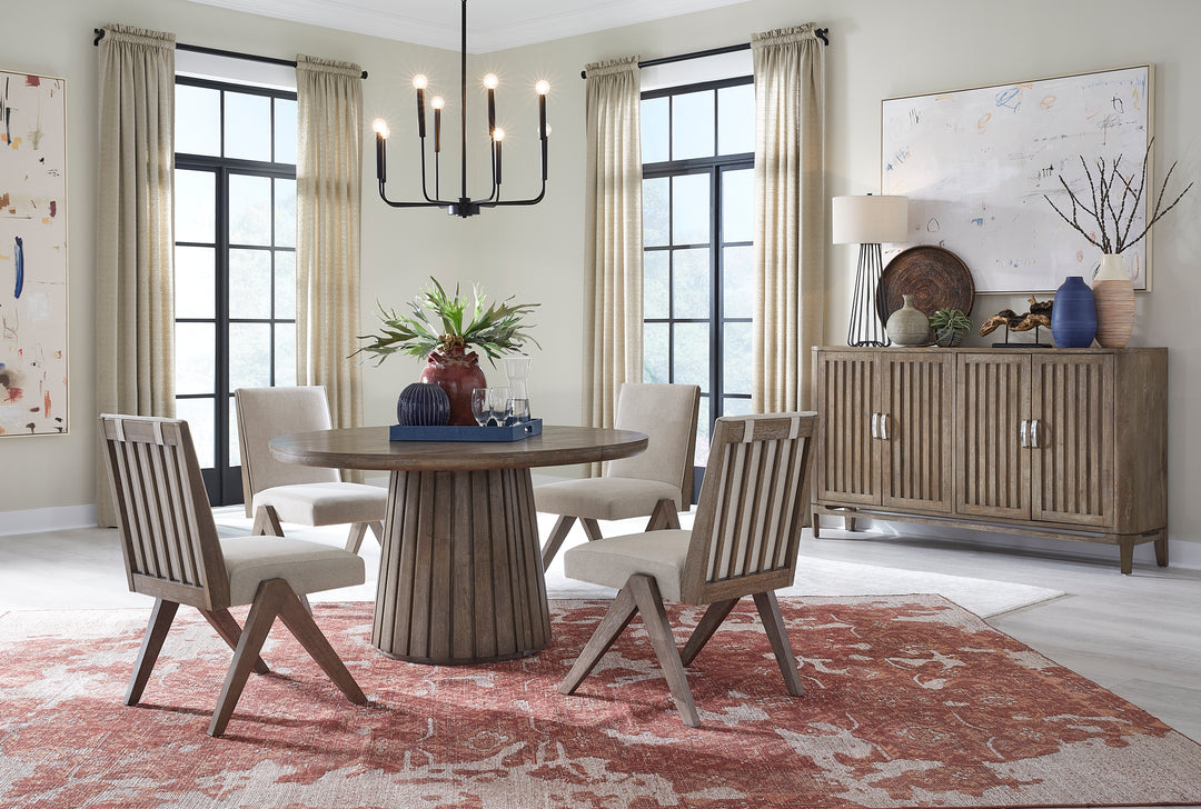 Kavanaugh Weathered Kona Brown Extendable Round Dining Table - D5612-24