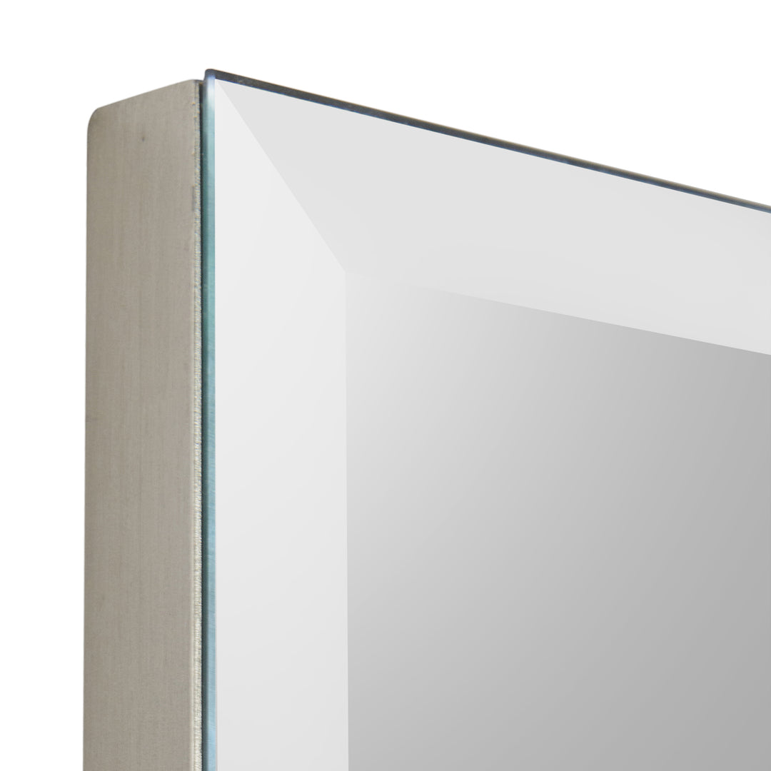 Nickolas Mirror