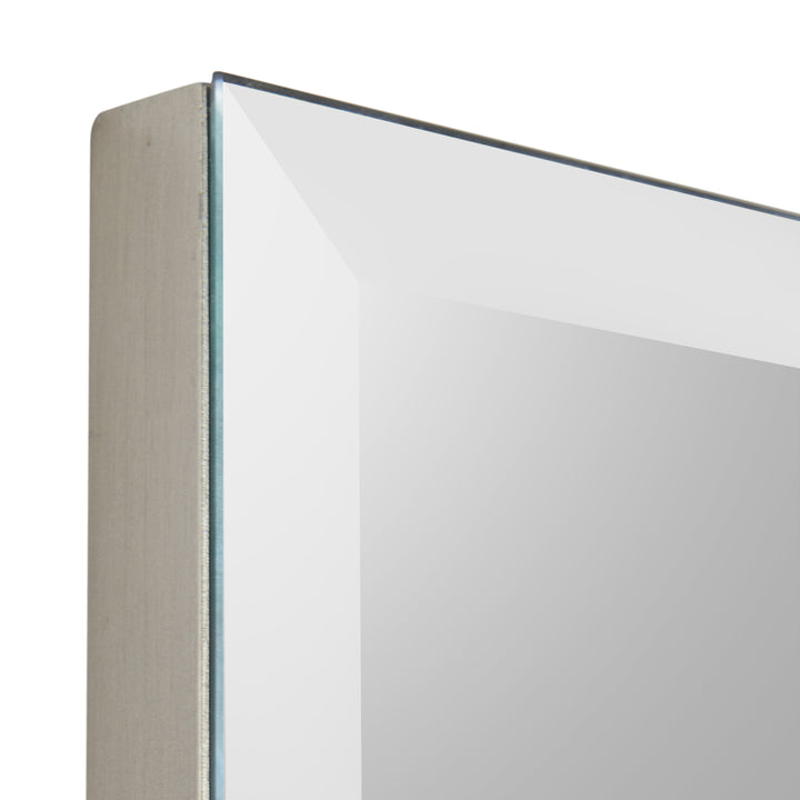 Nickolas Mirror