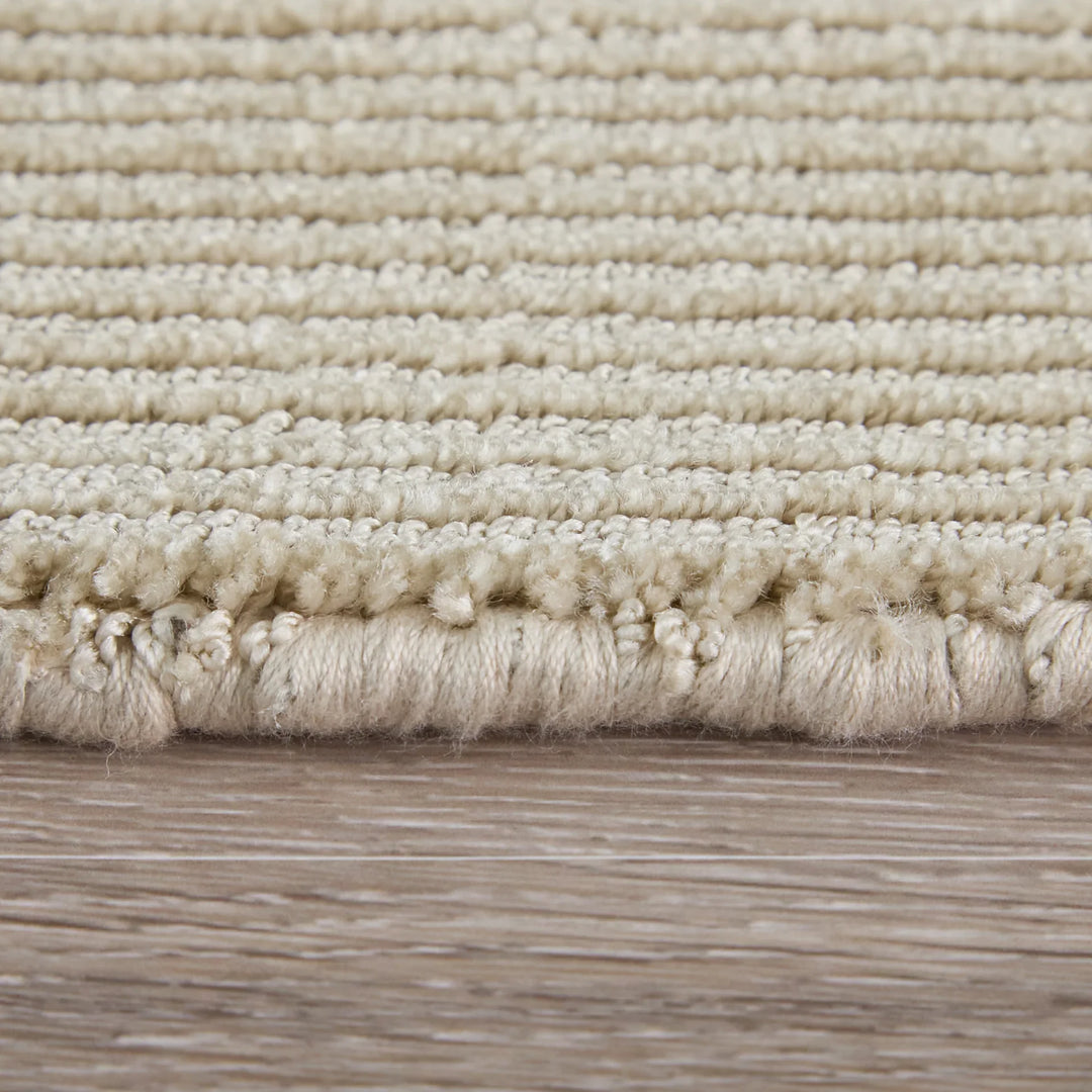 Rectangle/5' x 8'/Silver