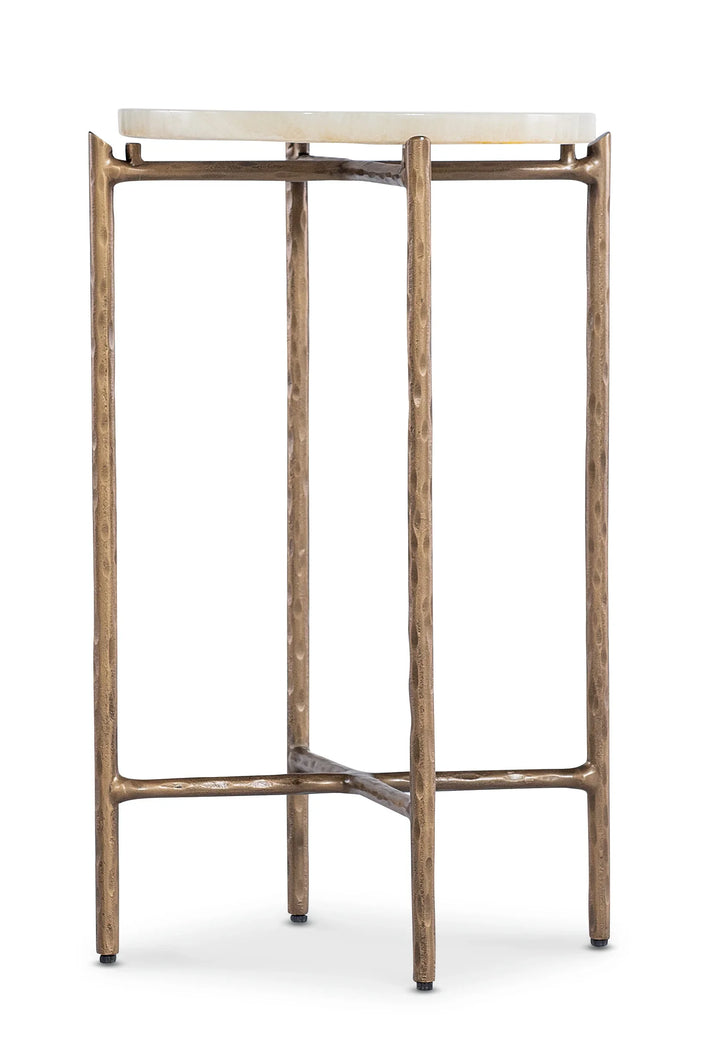 American Home Furniture Hooker Furniture Melange Je Suis Petit Spot Table