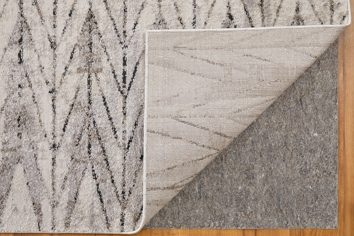 Runner/2'10" x 7'10"/Beige/Brown