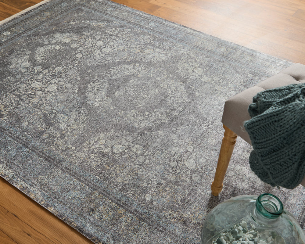 Runner/2'8" x 10'/Charcoal