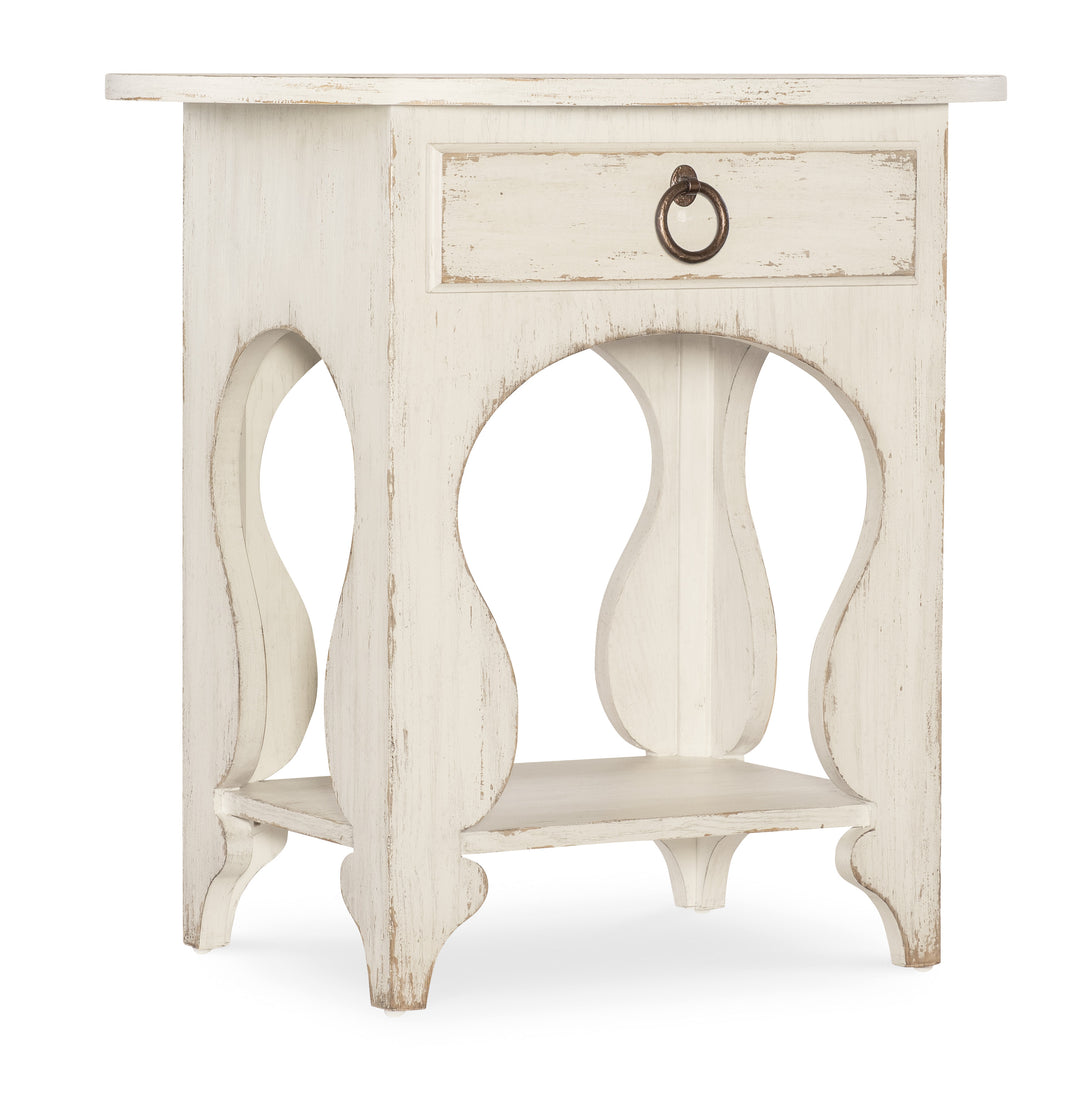 American Home Furniture | Hooker Furniture - Americana One-Drawer Oval Nightstand - Daisy