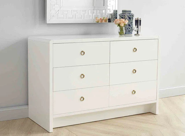 Villa and House Bryant Extra Large 6-Drawer DRESSERS