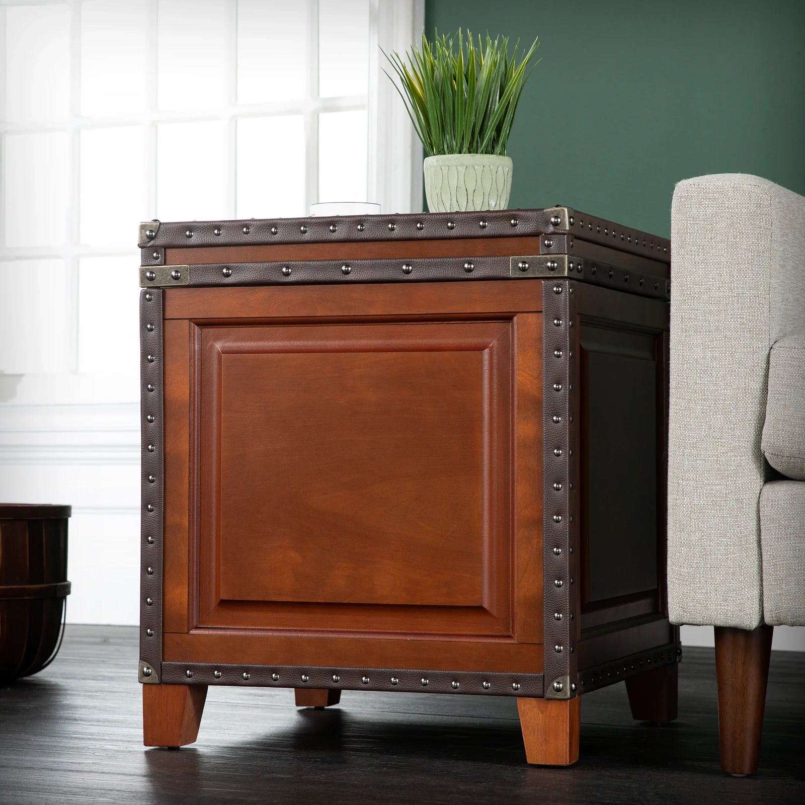 SEI Furniture Amherst Trunk End Table w/ Storage ACCENT TABLES