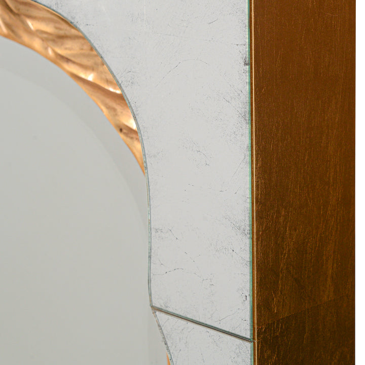 Callahan Mirror