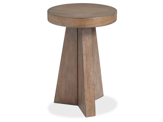 Lansbury Antique Wheat Round Accent End Table - T5940-35