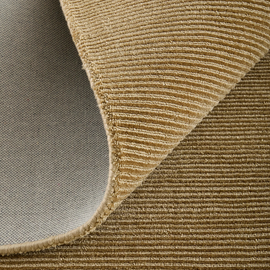 Rectangle/5' x 8'/Gold