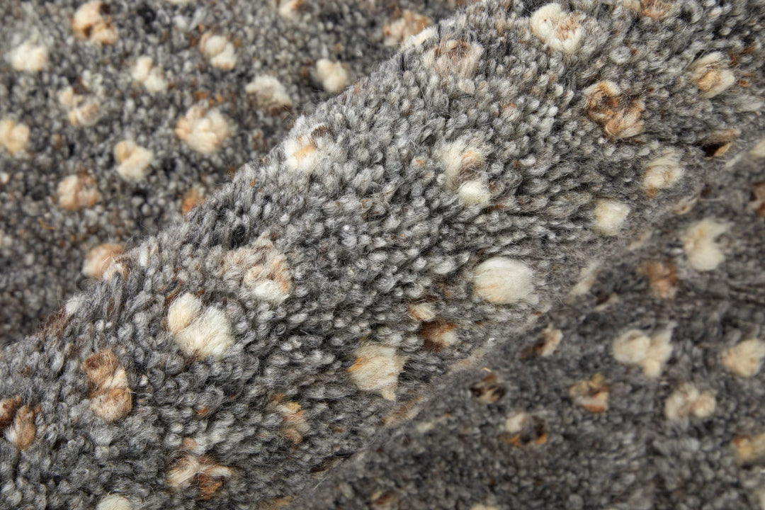 Round/8' x 8' /Charcoal