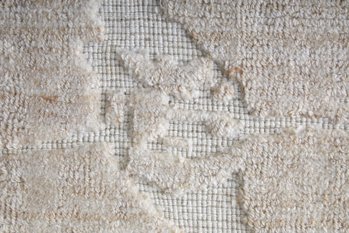 Rectangle/2' x 3'/Beige