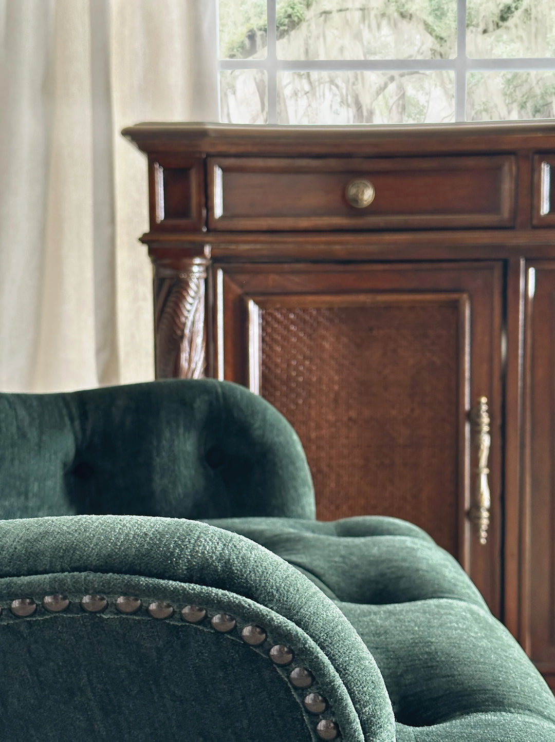 American Home Furniture Hooker Furniture Charleston Host Chair - Set of 2