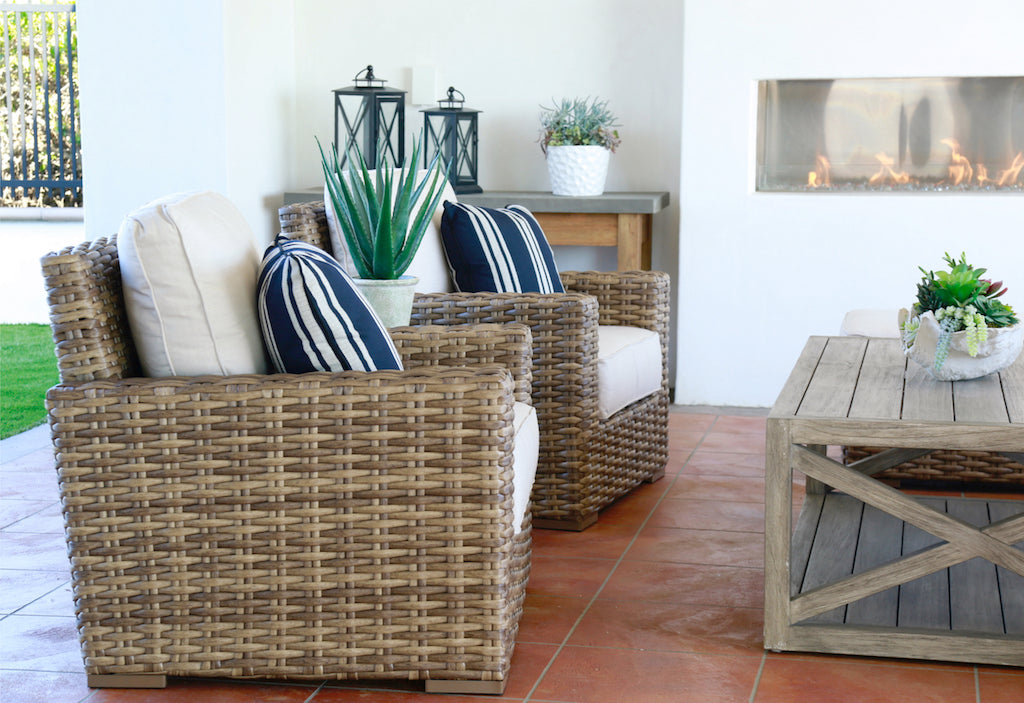 Havana Club Chair in Canvas Skyline w/ Self Welt