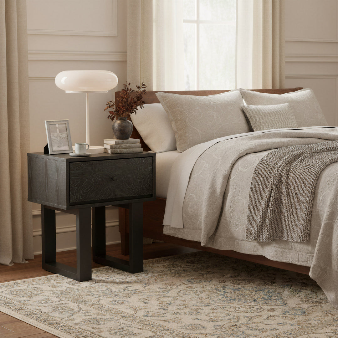 Gus Nightstand Black - 110638