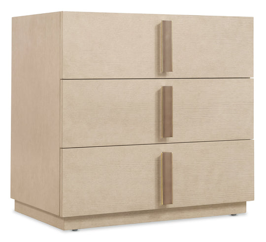 18.00"D x 32.00"W x 30.25"H/Light Wood