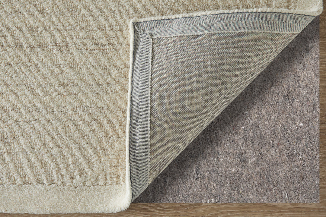 Rectangle/5' x 8'/Beige/Ivory