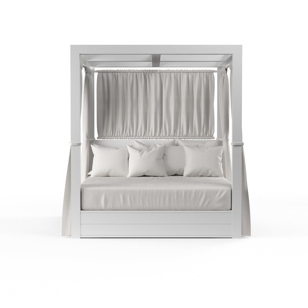 American Home Furniture | Sunset West - Newport Resort King Daybed in Cast Silver, No Welt