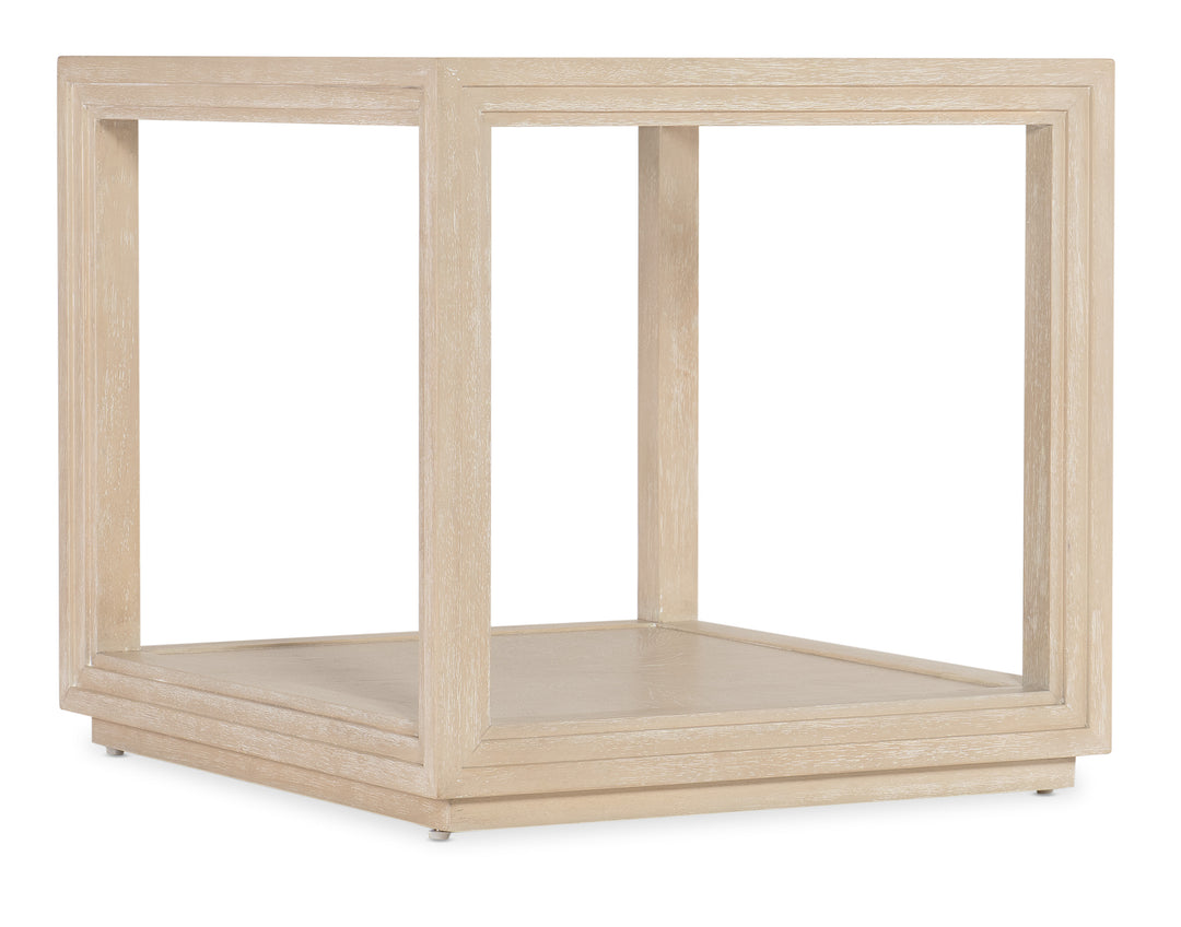 American Home Furniture Hooker Furniture Nouveau Chic End Table