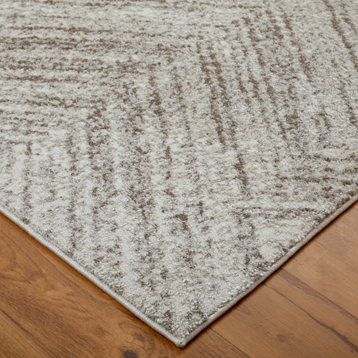 Runner/2'10" x 7'10"/Beige/Brown