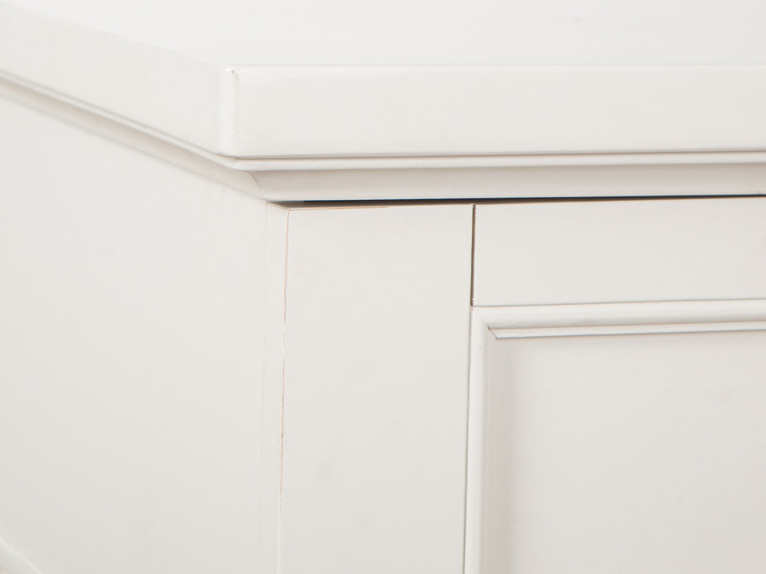 Willowbrook Egg Shell White Open Nightstand - B5324-05