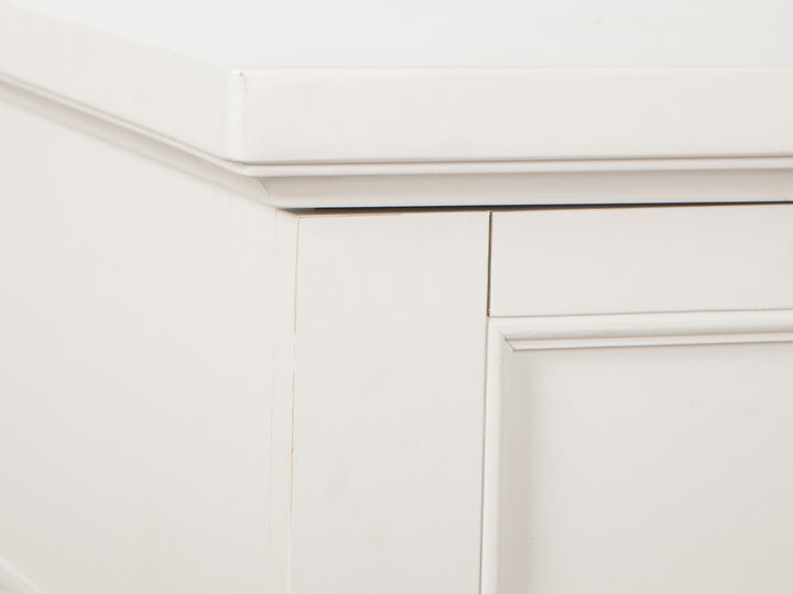 Willowbrook Egg Shell White Open Nightstand - B5324-05