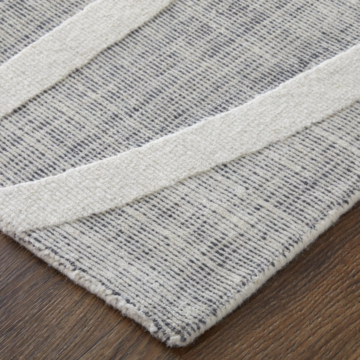 Rectangle/2' x 3'/Ivory/Black