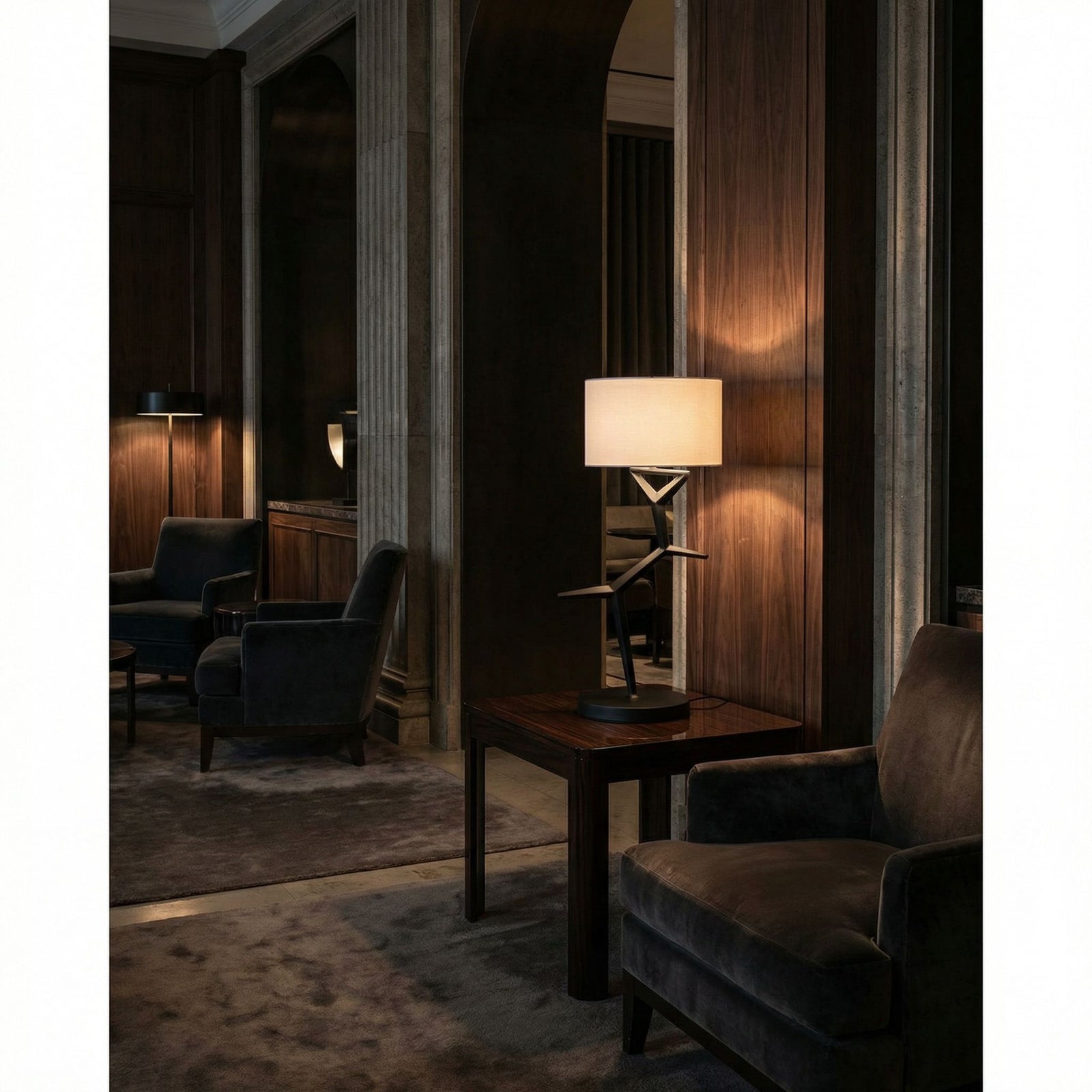 Noir - AI Lifestyle - LAMP790SH
