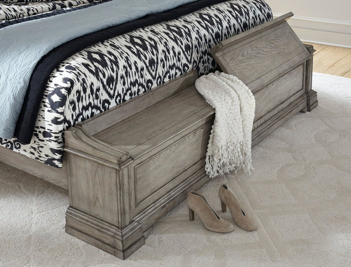 Madison Ridge Heritage Taupe Queen Panel Bed With Blanket Chest Footboard - P091-BR-K2
