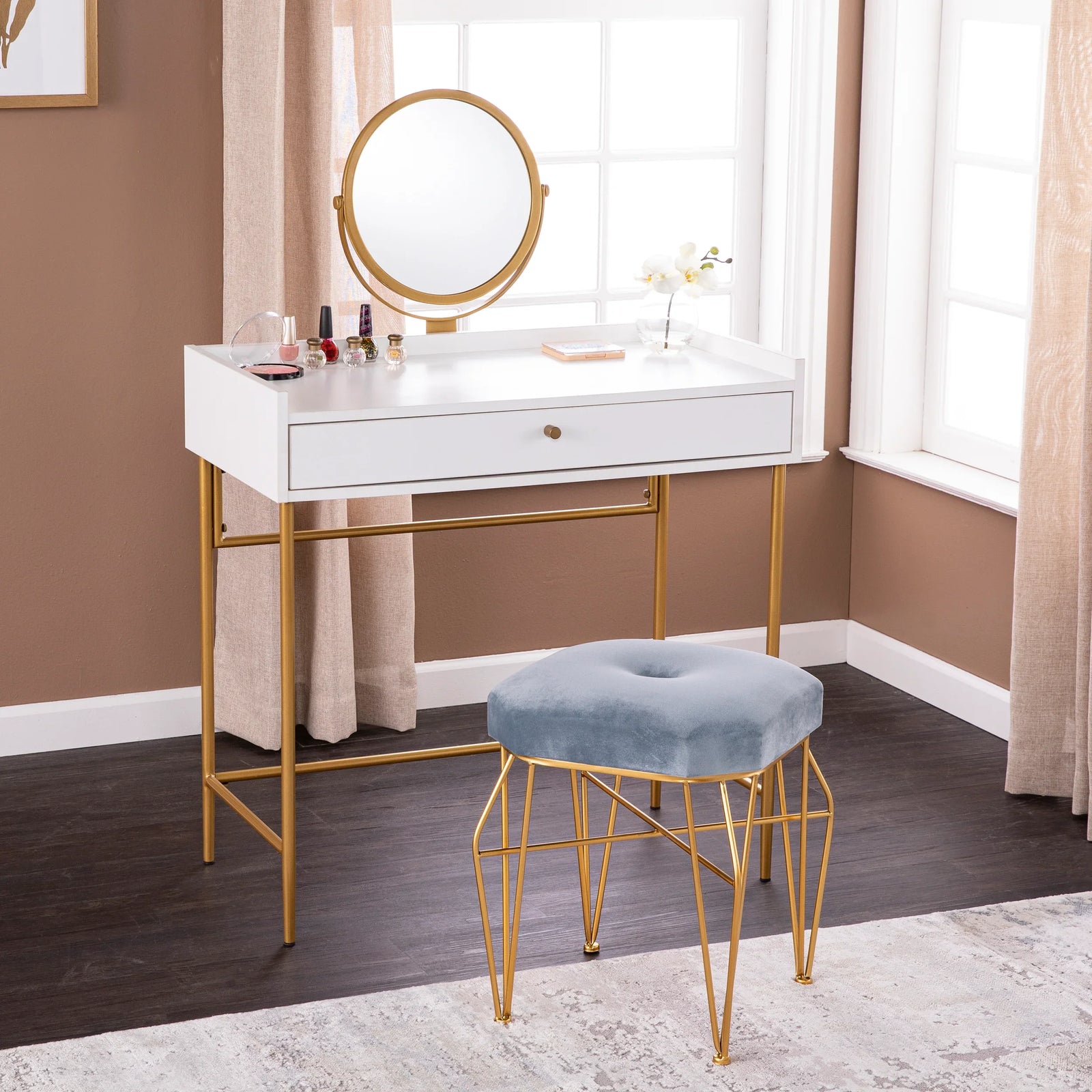 SEI Furniture Derald Vanity Table w/ Mirror VANITIES