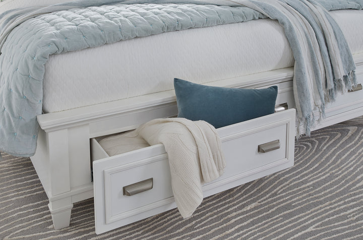 Charleston White Dove King White Panel Storage Bed - B5611-65WH