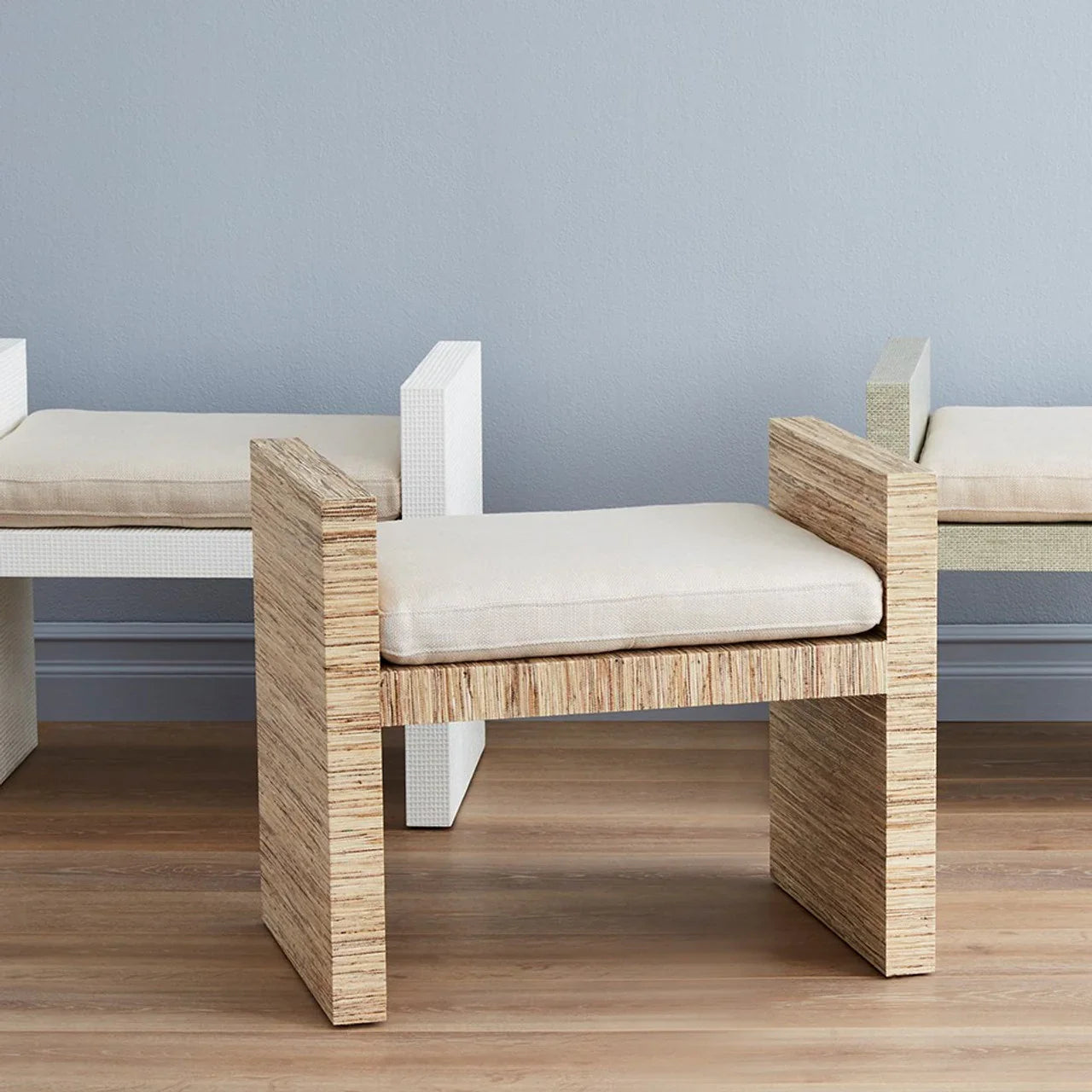 Villa and House H Bench-520 - Thumbnail 2
