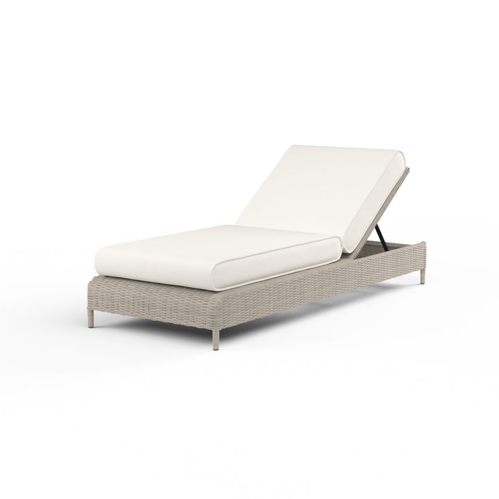 American Home Furniture | Sunset West - Manhattan Adjustable Chaise in Linen Canvas w/ Self Welt