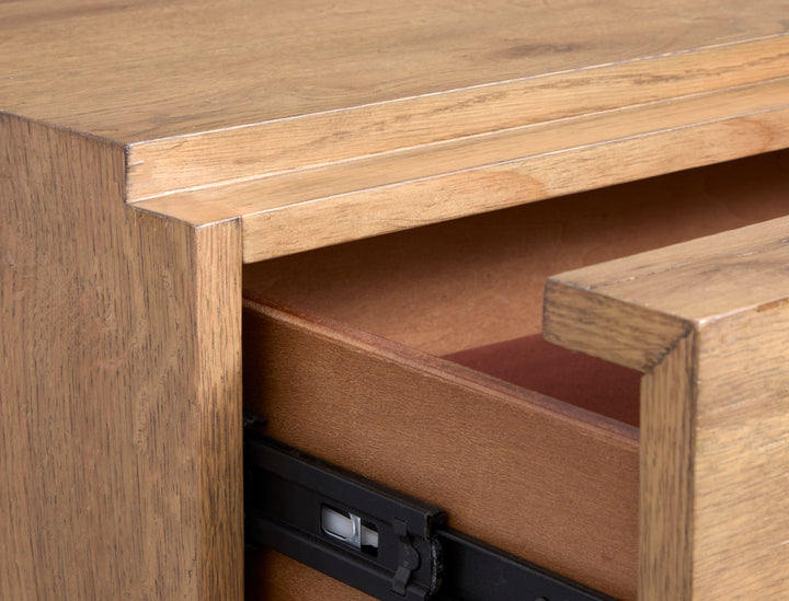 Davenport Rustic Caramel Drawer Chest - B6309-10