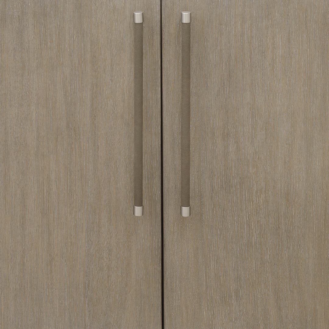 Anderson Park Moose Trail And Frontier Brown 4 Door Sideboard - P402302