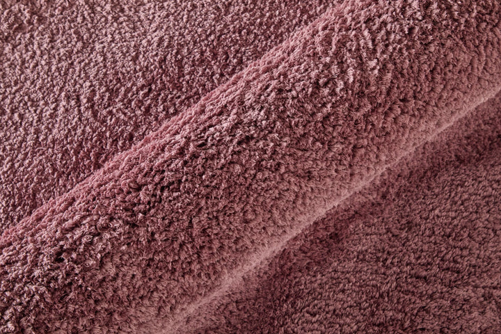 Rectangle/4' x 6'/Berry