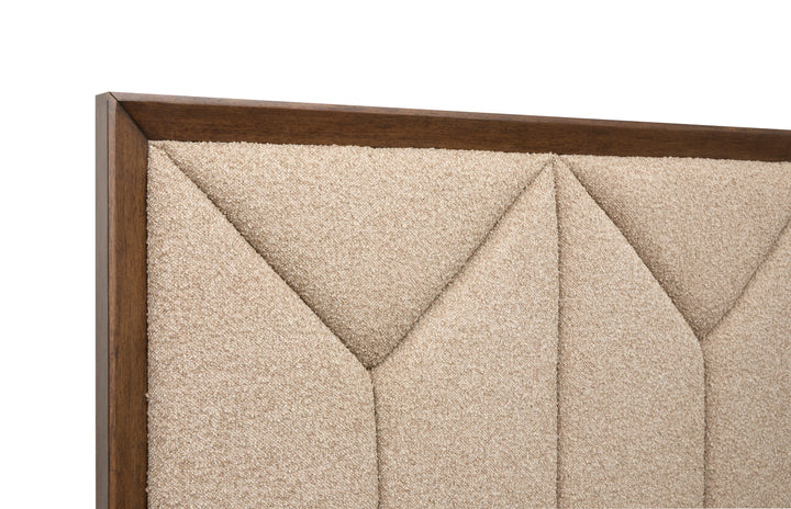 Callisto Bourbon Brown Queen Upholstered Panel Bed - B6396-55