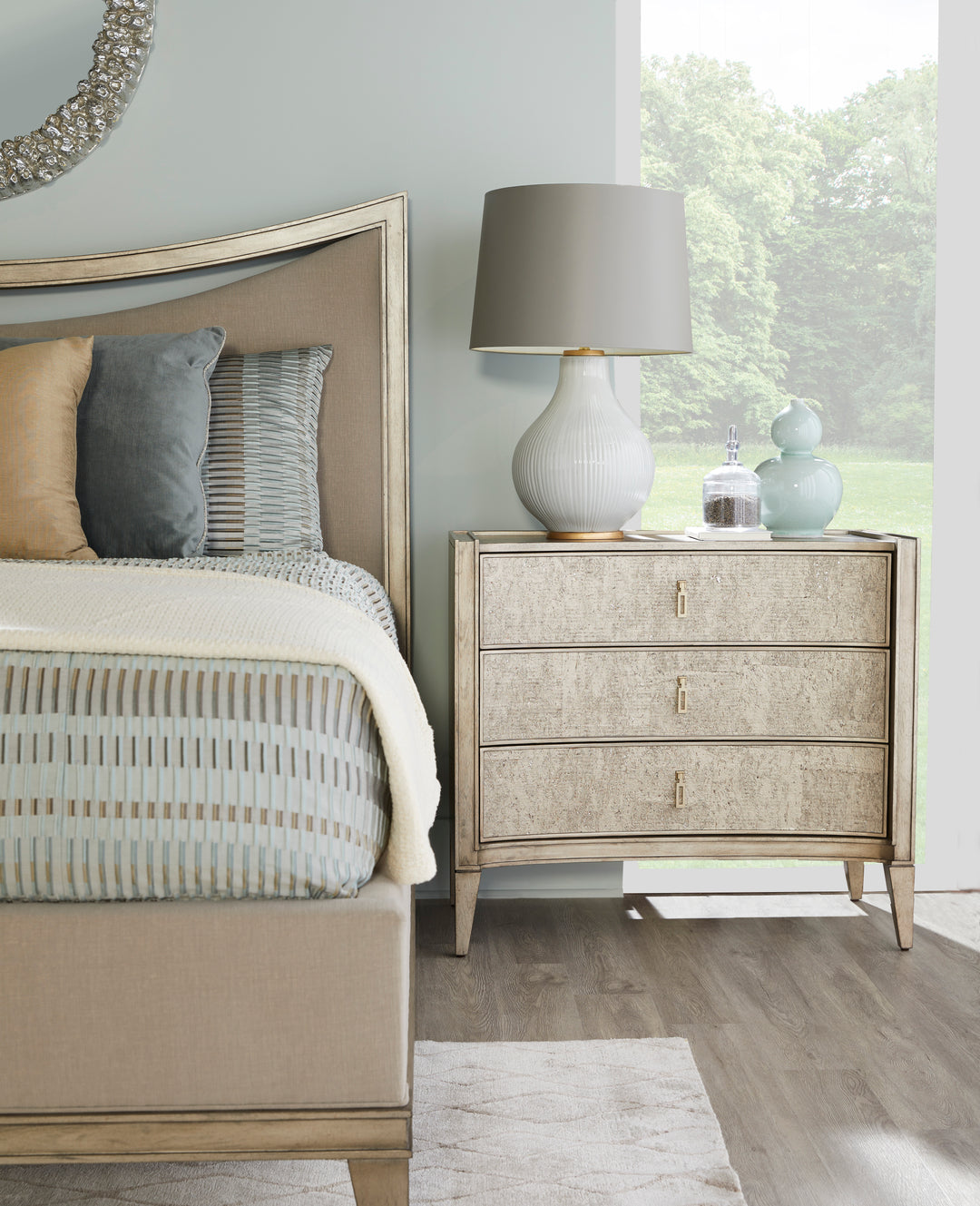 Cove Bachelor Chest