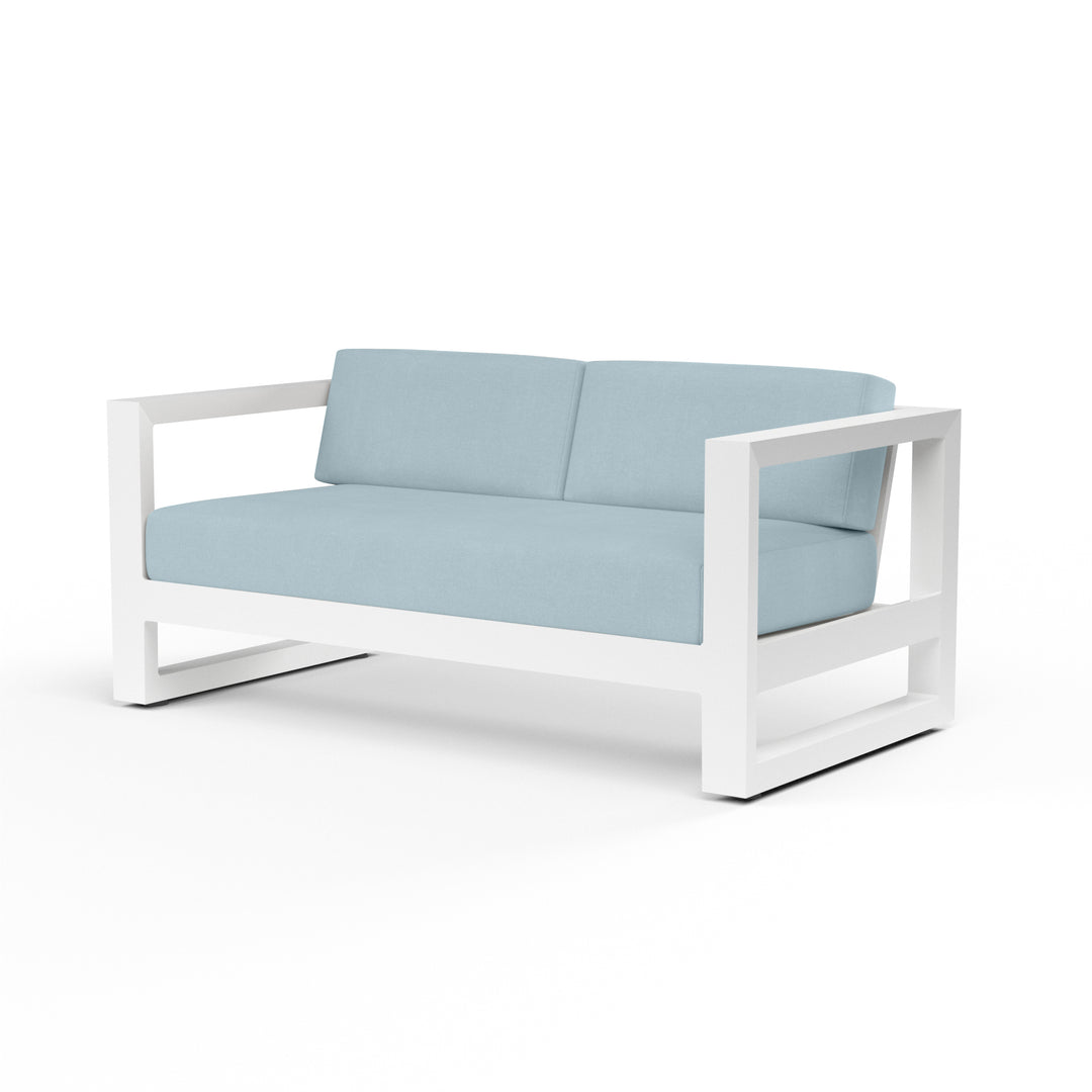 Newport Loveseat in Canvas Skyline, No Welt