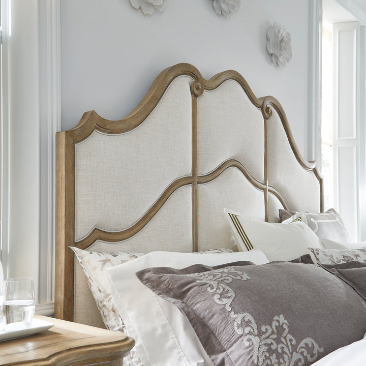 Weston Hills Flax Seed Queen Upholstered Bed - P293-BR-K1