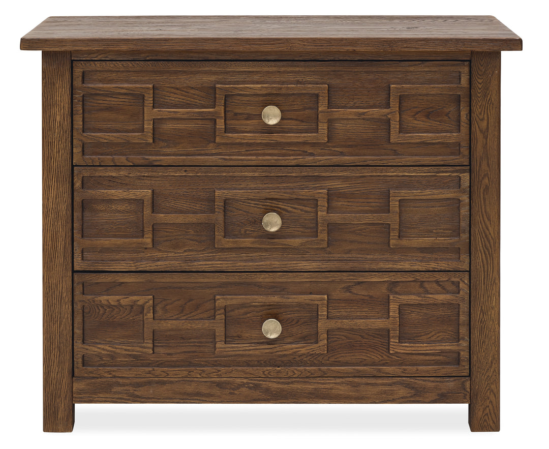 19"L x 37"W x 30"H/Worn Saddle