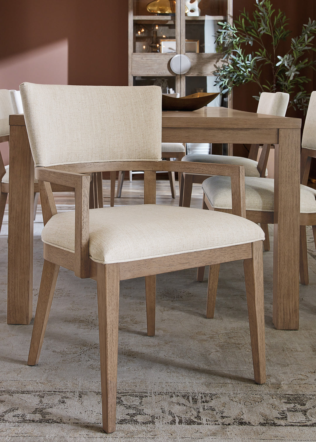 American Home Furniture | Hooker Furniture - Sonnet Upholstered Dining Chair