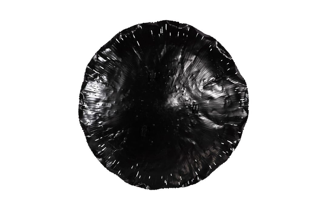 27.5"D x 5"W x 27.5"H/Silver/Black, LG