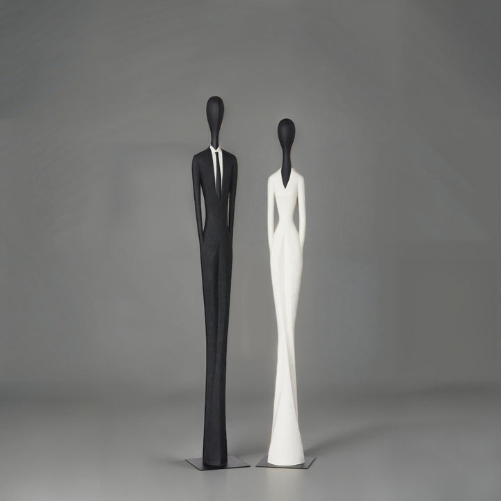 Payo Sculpture in setting