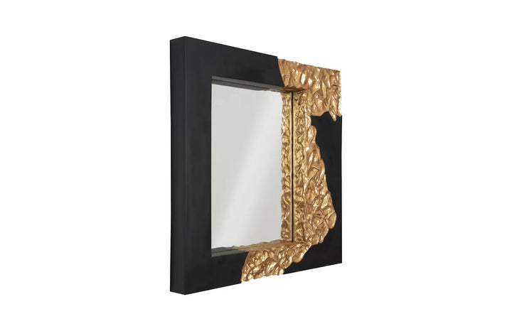 39"D x 4"W x 39"H/Black, Gold