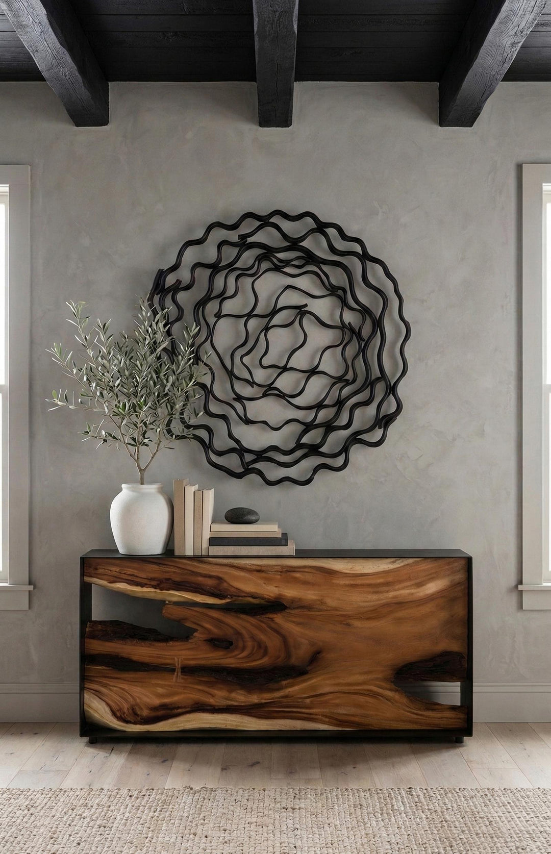 Vine Wall Flower, Black in setting