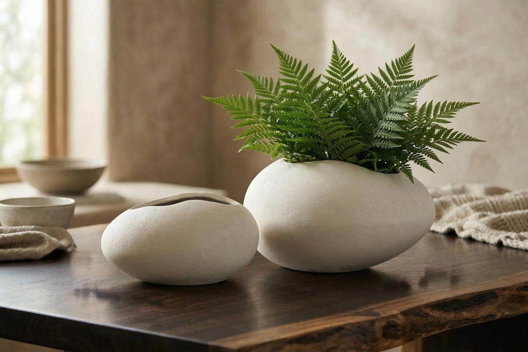 Egg Vase in setting