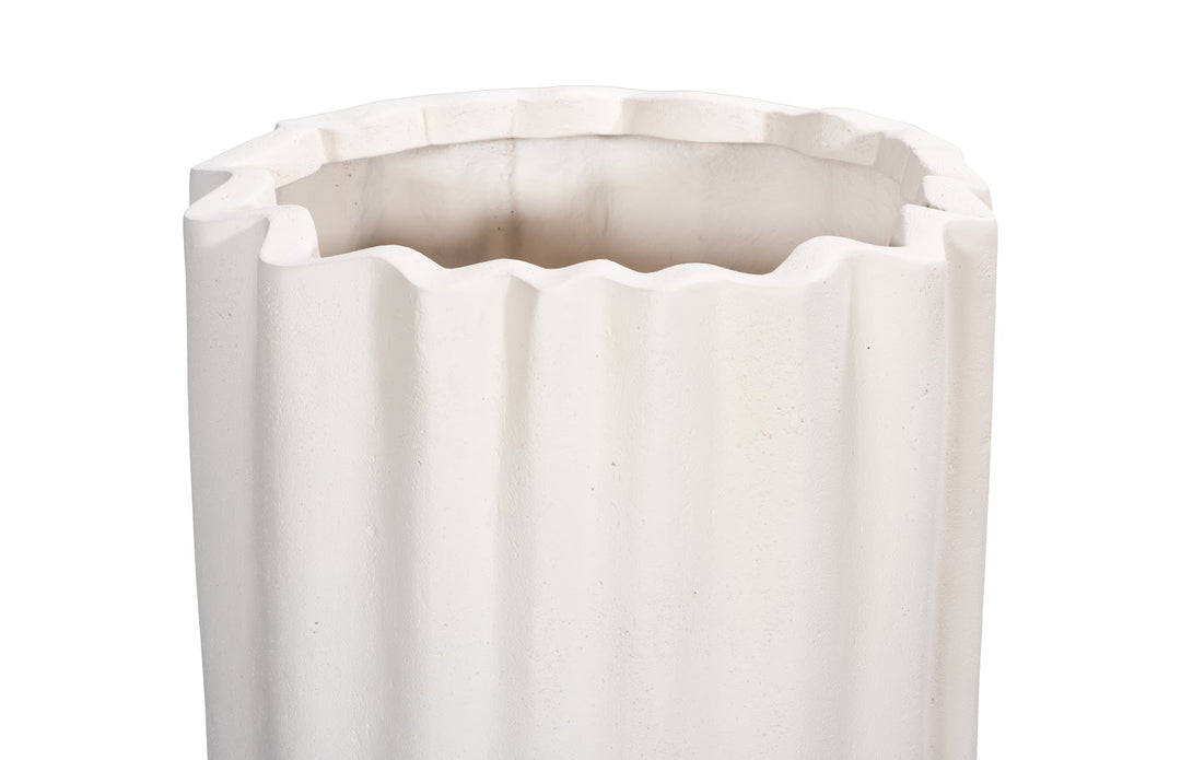 19.5"D x 19.5"W x 28"H