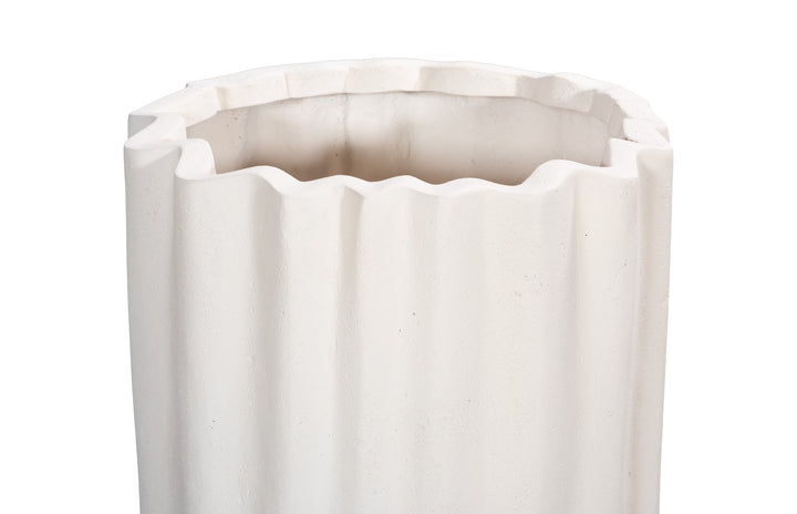 19.5"D x 19.5"W x 28"H