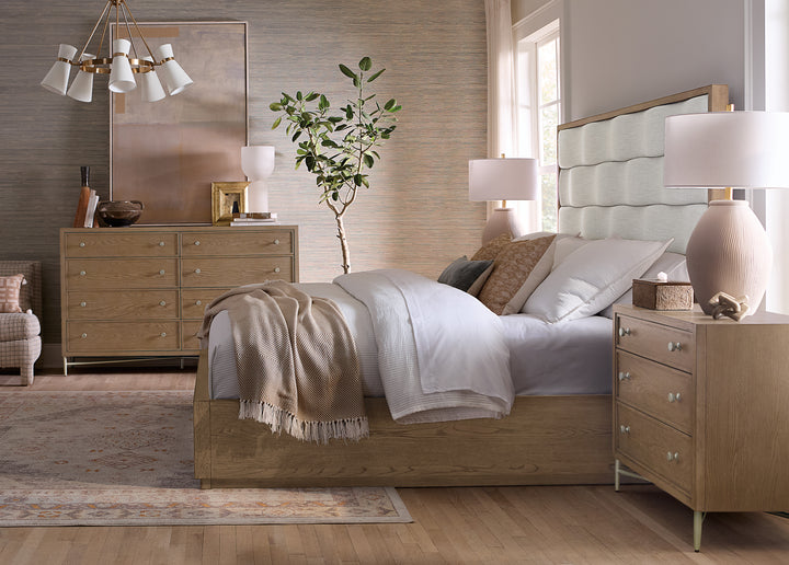 American Home Furniture | Hooker Furniture - Sonnet Eight-Drawer Dresser